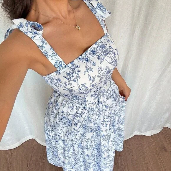Blue And White Boho Floral Women's Elegant Long Dress - Picture 4 of 6